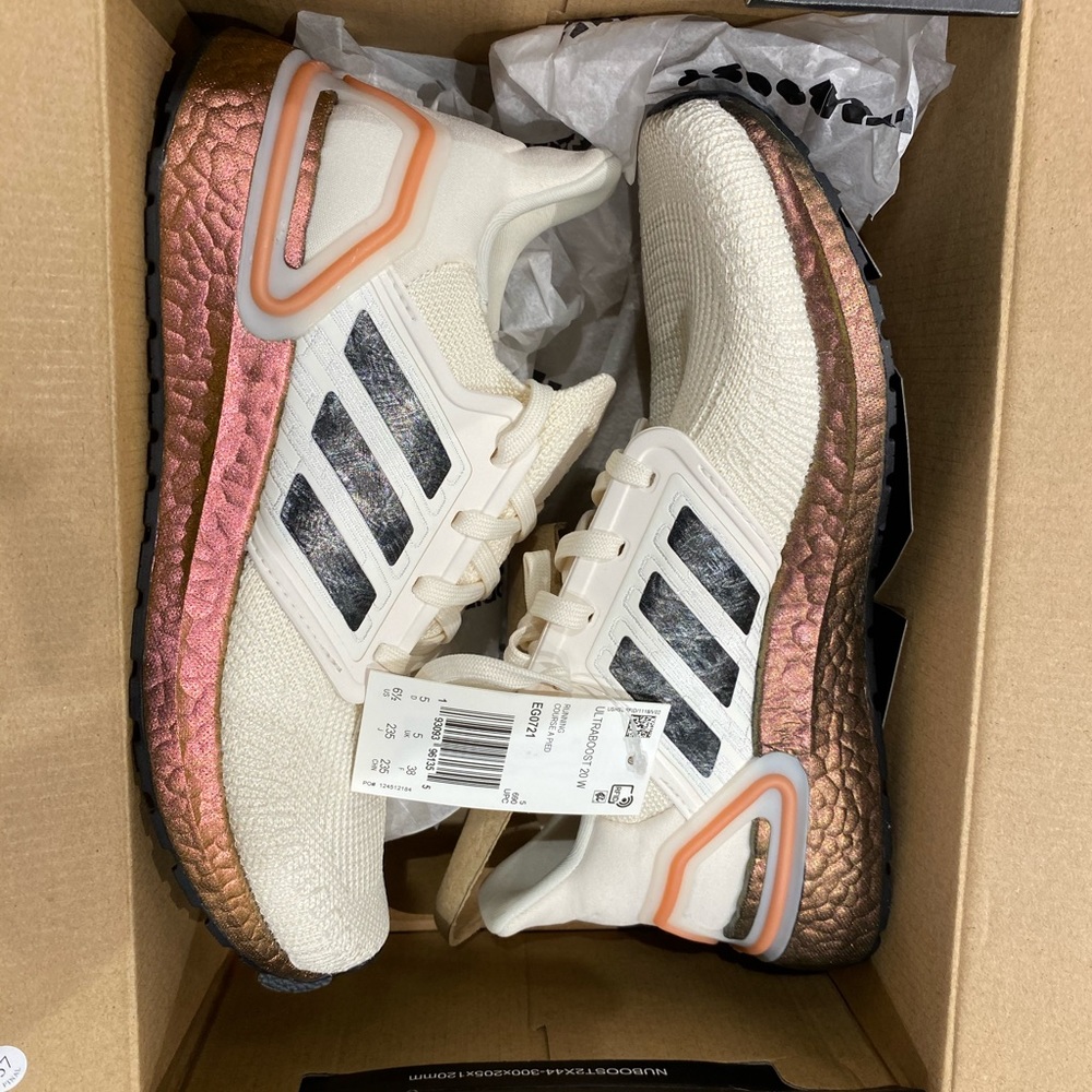 NIB ADIDAS ULTRABOOST 20 W